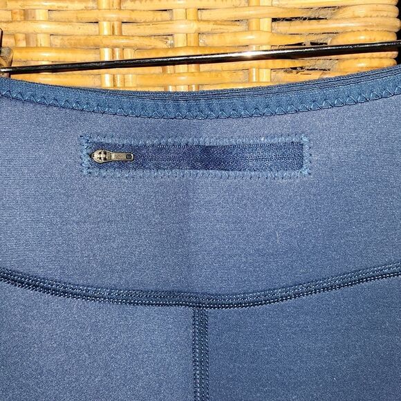 Zaggora Neoprene Spandex Slimming Workout Capris - Picture 5 of 9